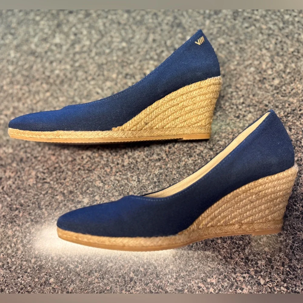 “VISCATA” Roses Canvas Espadrille Wedges